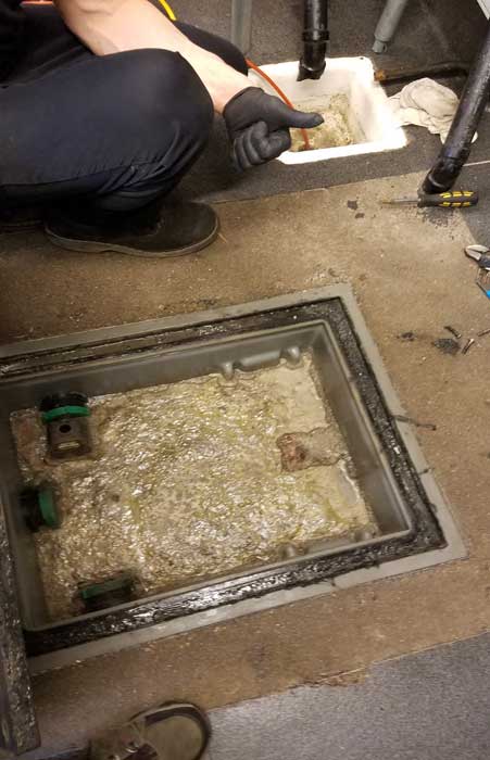 Cloudburst Recycling - Grease Trap being Cleaned- Portland OR Cloudburst Recycling - Grease Trap being Cleaned- Portland OR